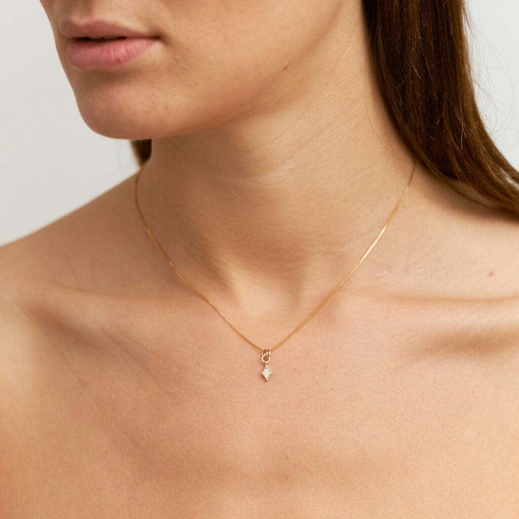 DAFFI GOLD NECKLACE