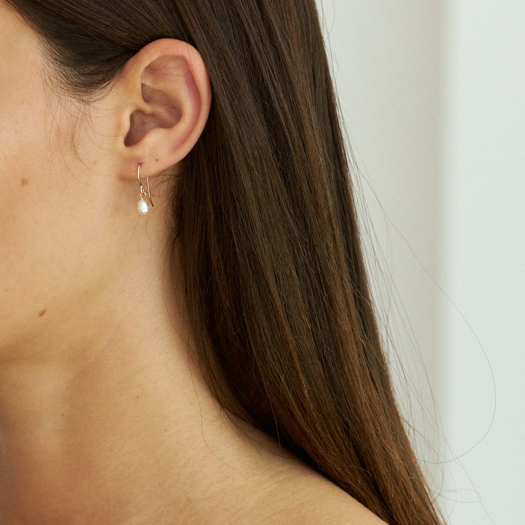 GOLD PEARL EARRINGS