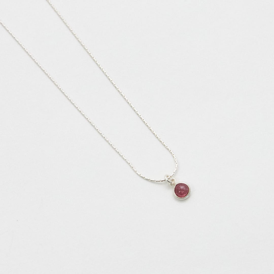 LILY SILVER NECKLACE